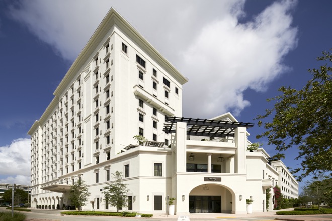 THesis Hotel Miami Exterior